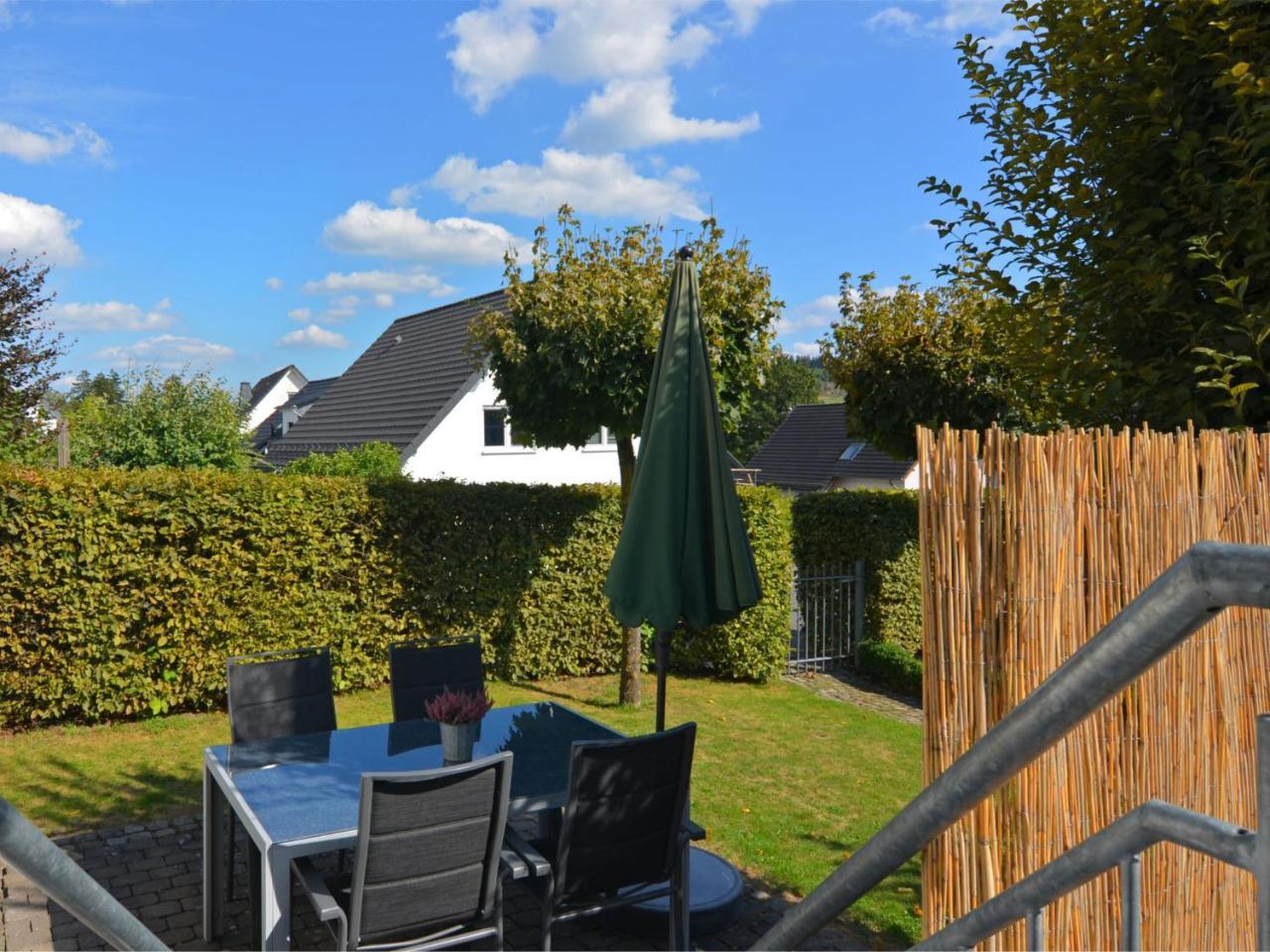 Apartment In Eslohe With Terrace Exteriér fotografie